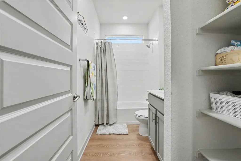 213 Florenz Lane Georgetown TX 78628