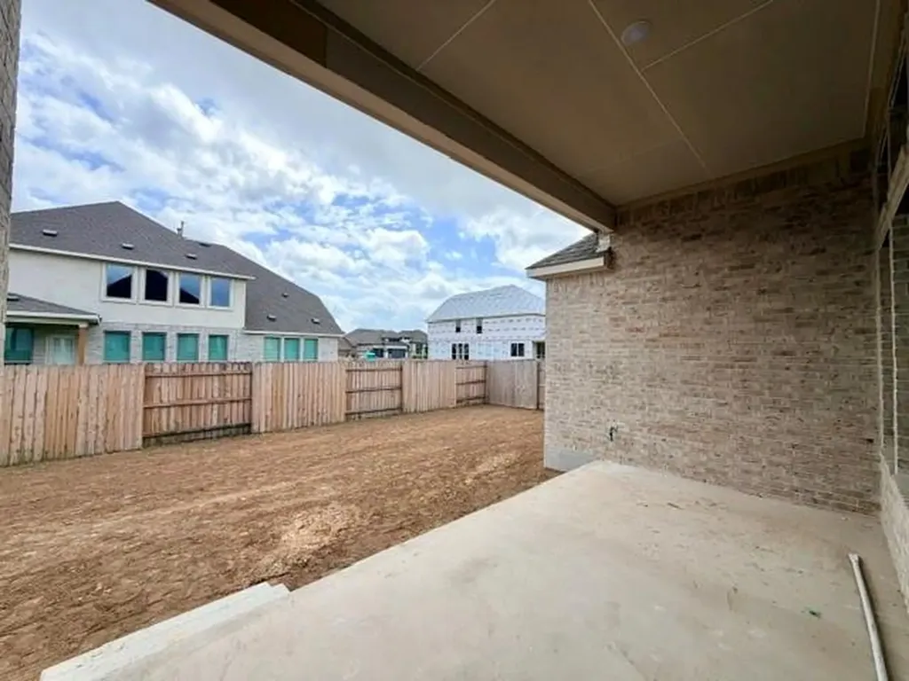 924 Old Garden Road Leander TX 78641