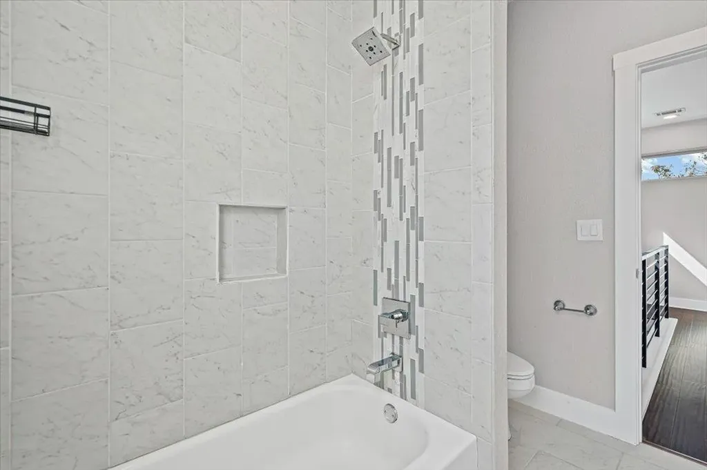 706 Short Kemp Street Austin TX 78741