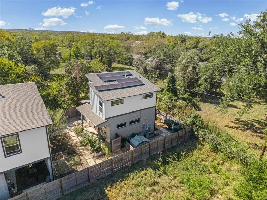 706 Short Kemp Street Austin TX 78741