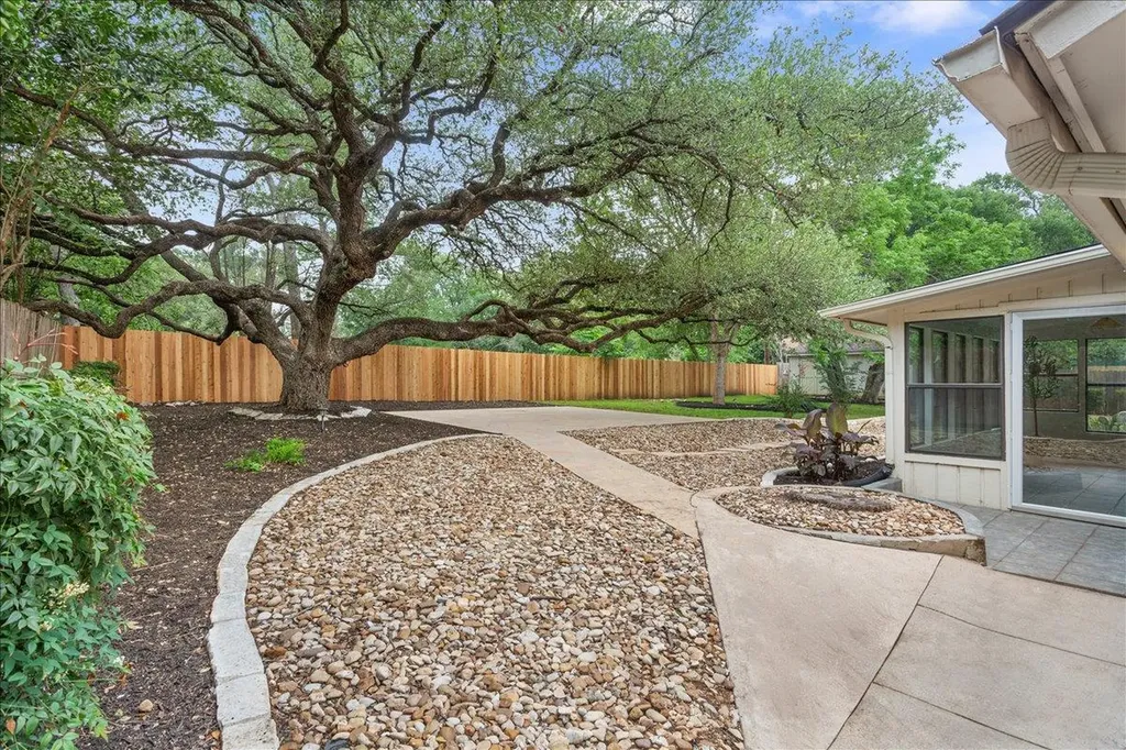 2605 Gabriel View Drive Georgetown TX 78628