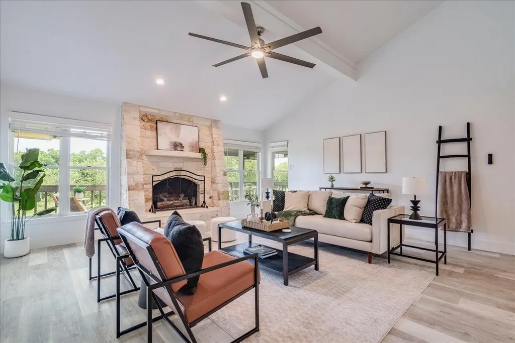 11146 Pinehurst Drive Austin TX 78747