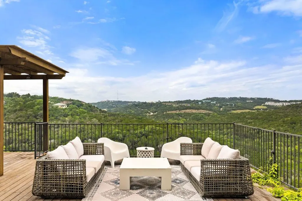 1421 Circle Ridge Drive West Lake Hills TX 78746