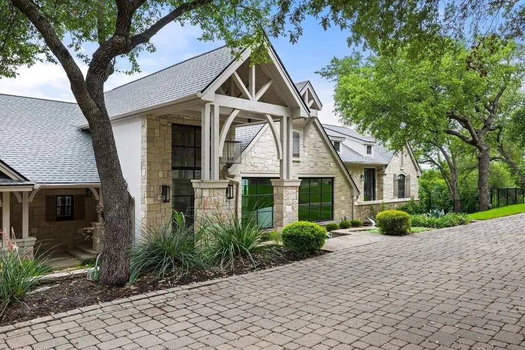 1421 Circle Ridge Drive West Lake Hills TX 78746