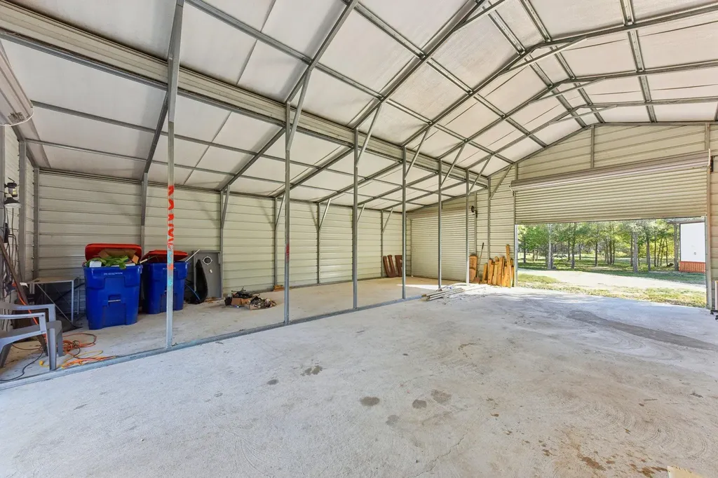 1777 Fox Lane Lockhart TX 78644