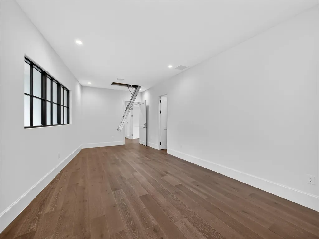 5 Scott Crescent Austin TX 78703