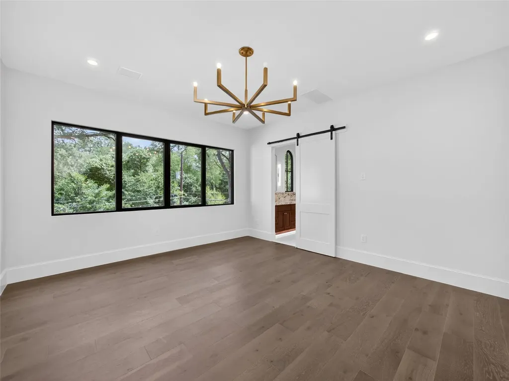 5 Scott Crescent Austin TX 78703