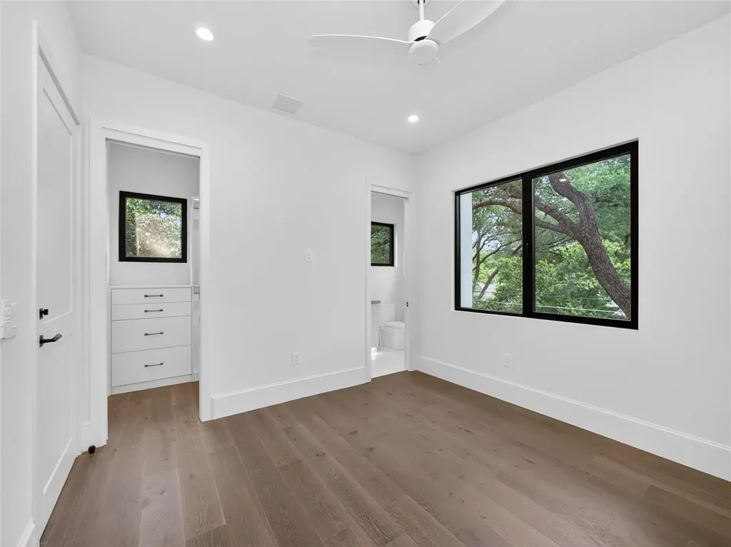 5 Scott Crescent Austin TX 78703