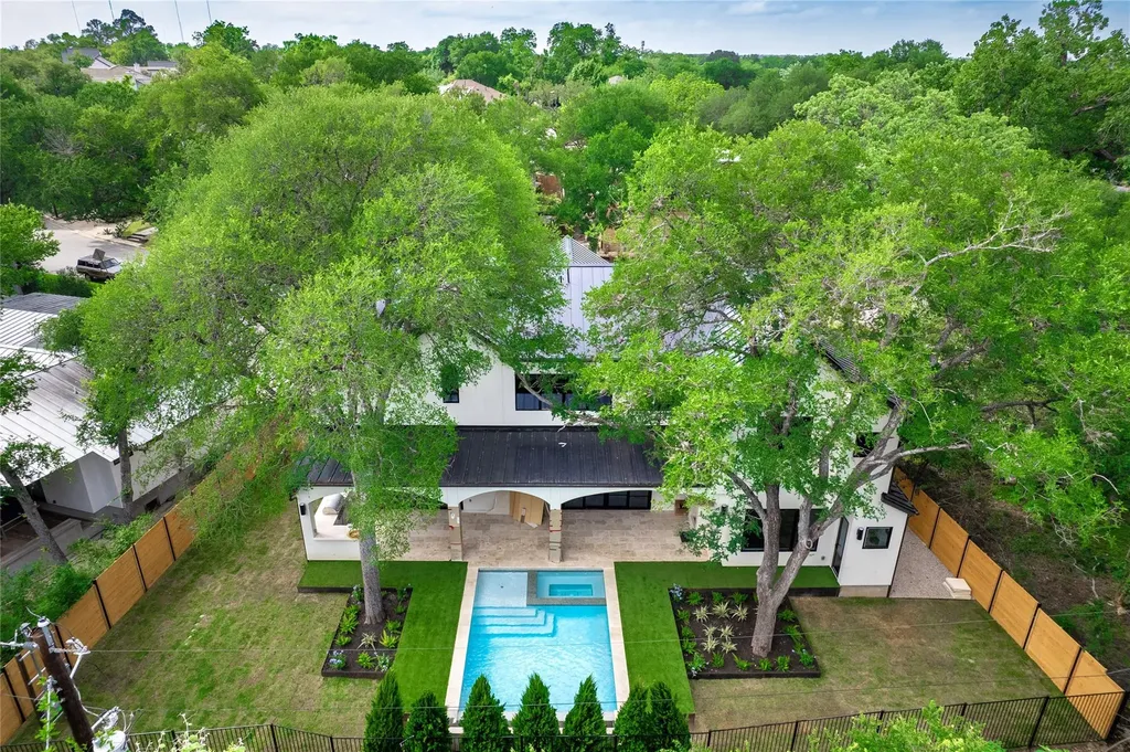 5 Scott Crescent Austin TX 78703