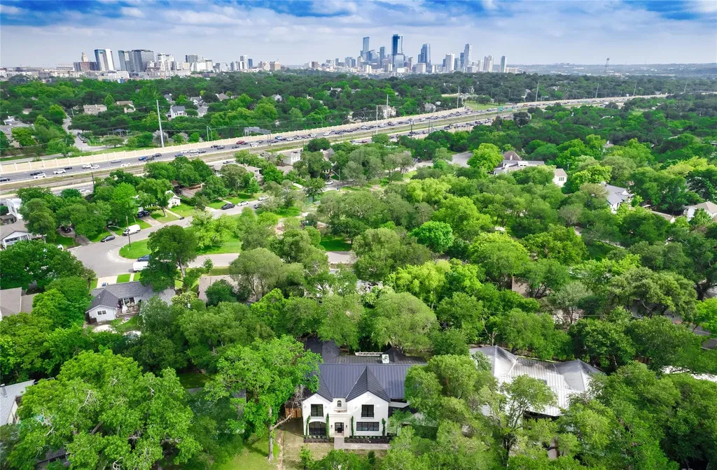5 Scott Crescent Austin TX 78703