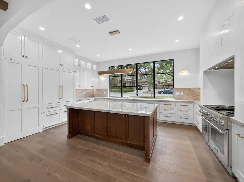 5 Scott Crescent Austin TX 78703