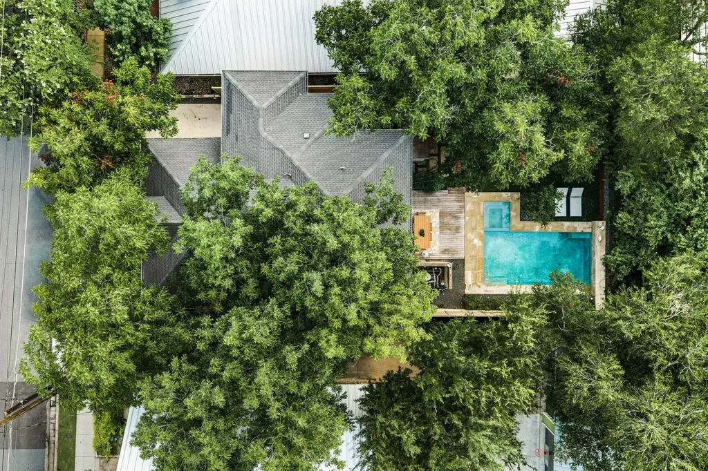 802 Blanco Street Austin TX 78703