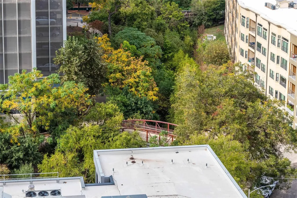 360 Nueces Street Austin TX 78701