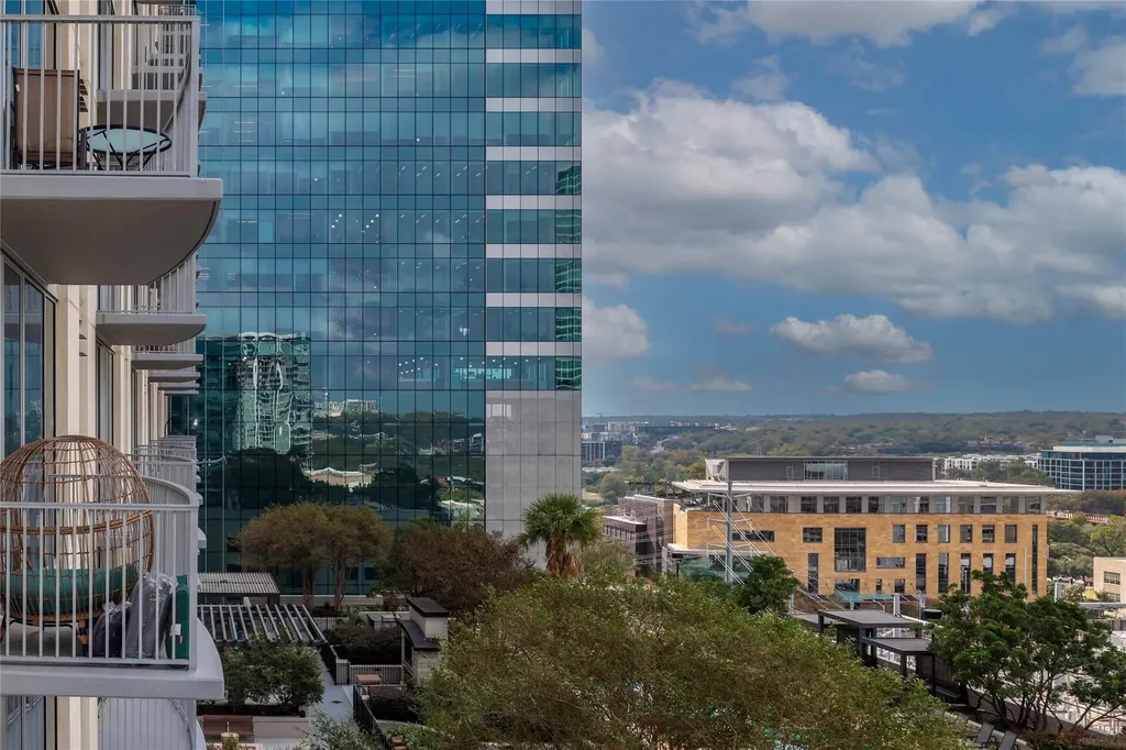360 Nueces Street Austin TX 78701