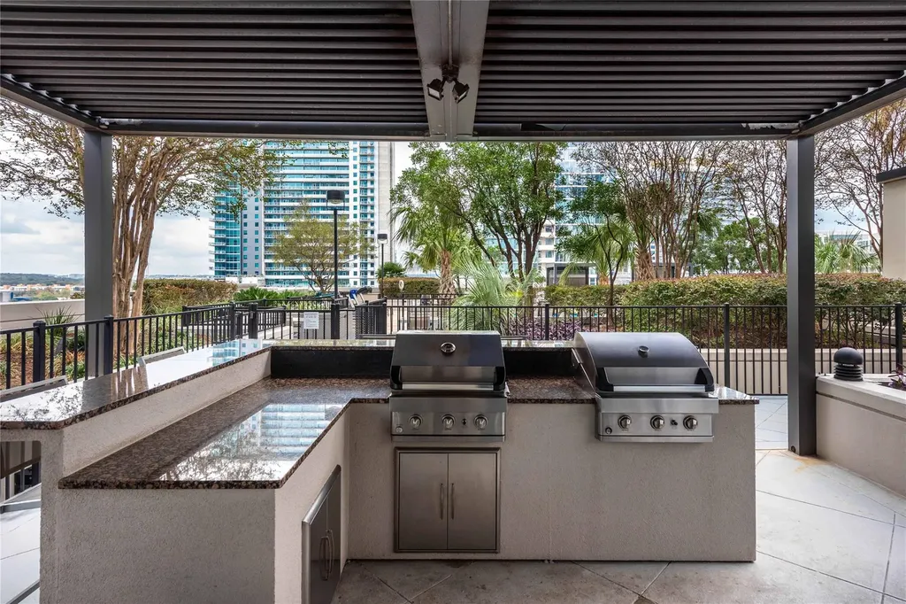 360 Nueces Street Austin TX 78701