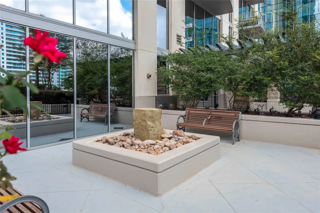 360 Nueces Street Austin TX 78701