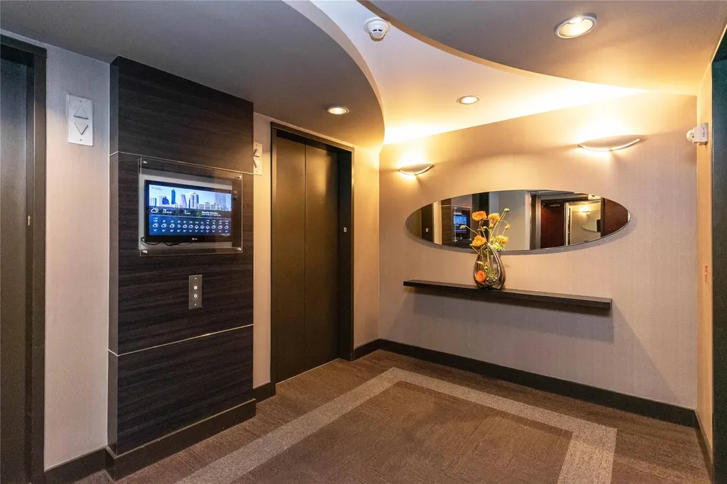 360 Nueces Street Austin TX 78701