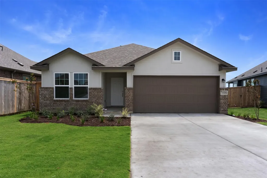 13804 Ryan Range Lane Elgin TX 78621