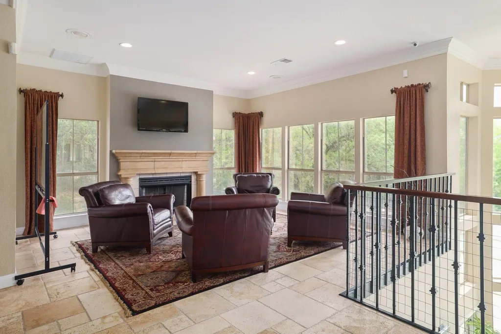 6000 Shepherd Mountain Cove Austin TX 78730