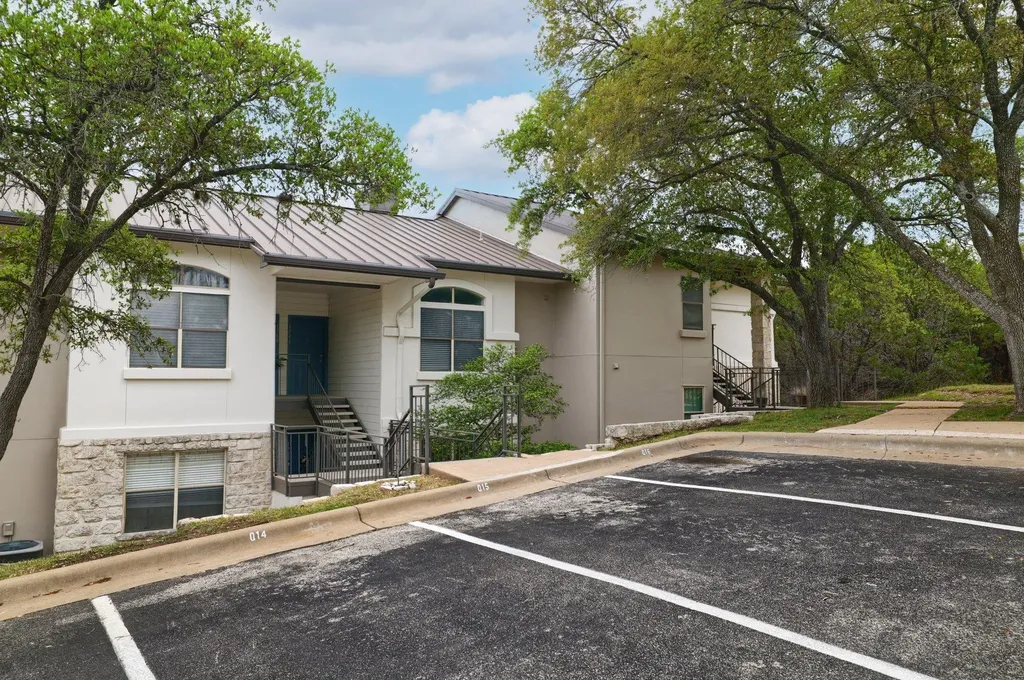 6000 Shepherd Mountain Cove Austin TX 78730