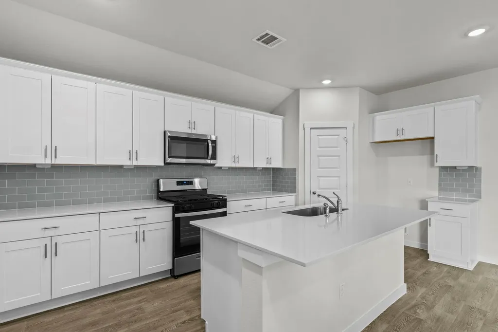 473 Atticus Cove Lockhart TX 78644