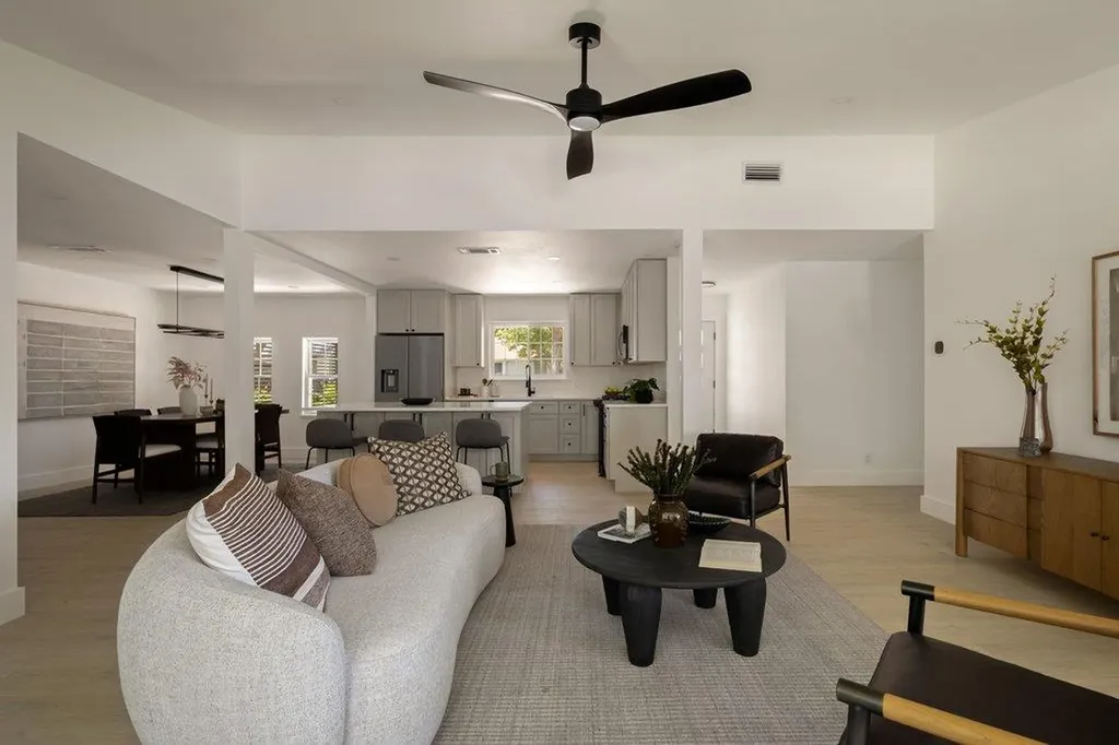 409 Thistlewood Drive Austin TX 78745