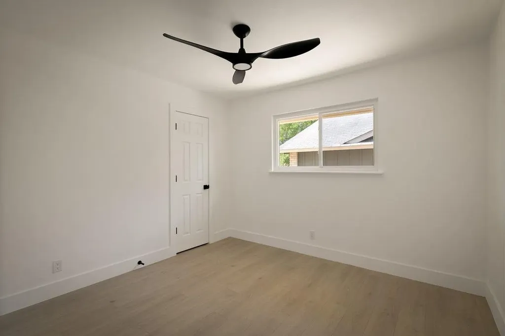 409 Thistlewood Drive Austin TX 78745