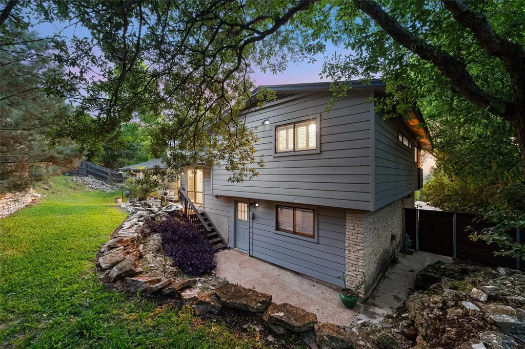 8400 Mesa Doble Lane Austin TX 78759