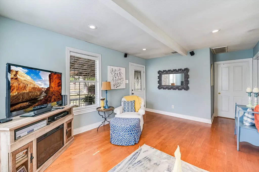17009 E Darleen Drive Leander TX 78641