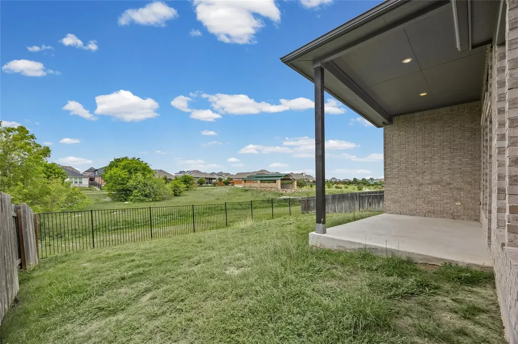 298 Wild Pecan Loop Buda TX 78610
