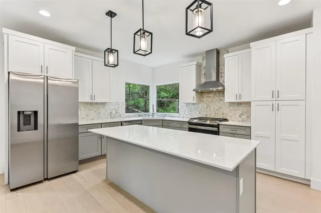 3607 Grant Unit #A Street Austin TX 78721