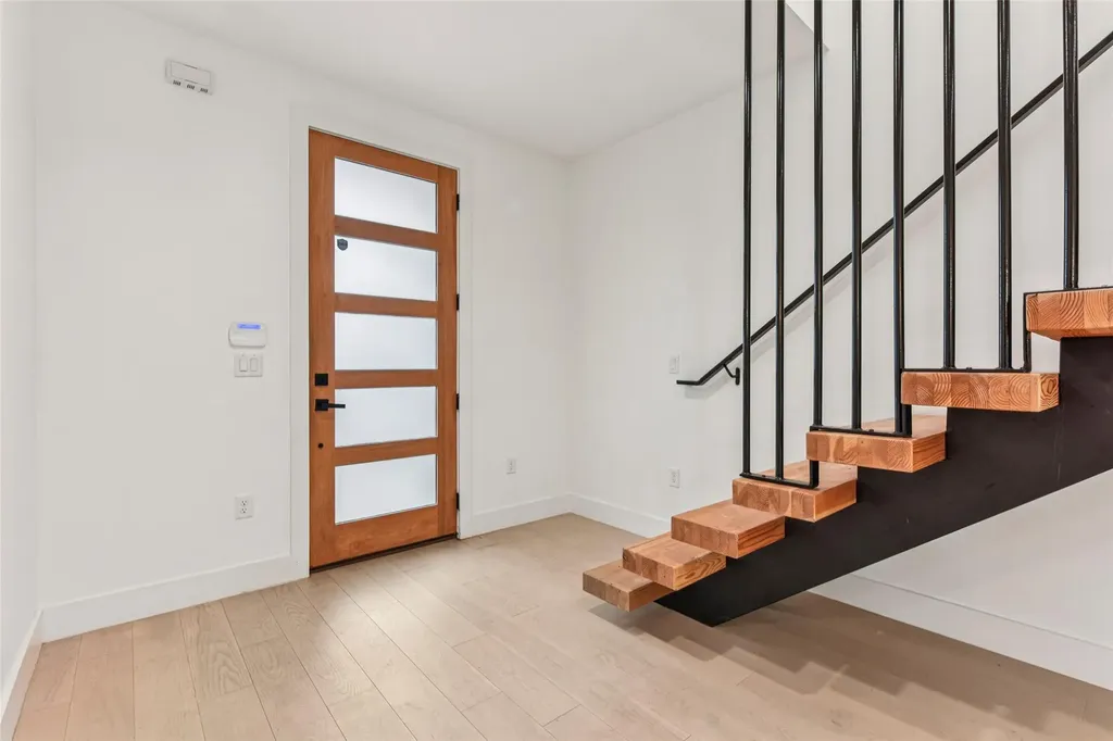 3607 Grant Unit #A Street Austin TX 78721