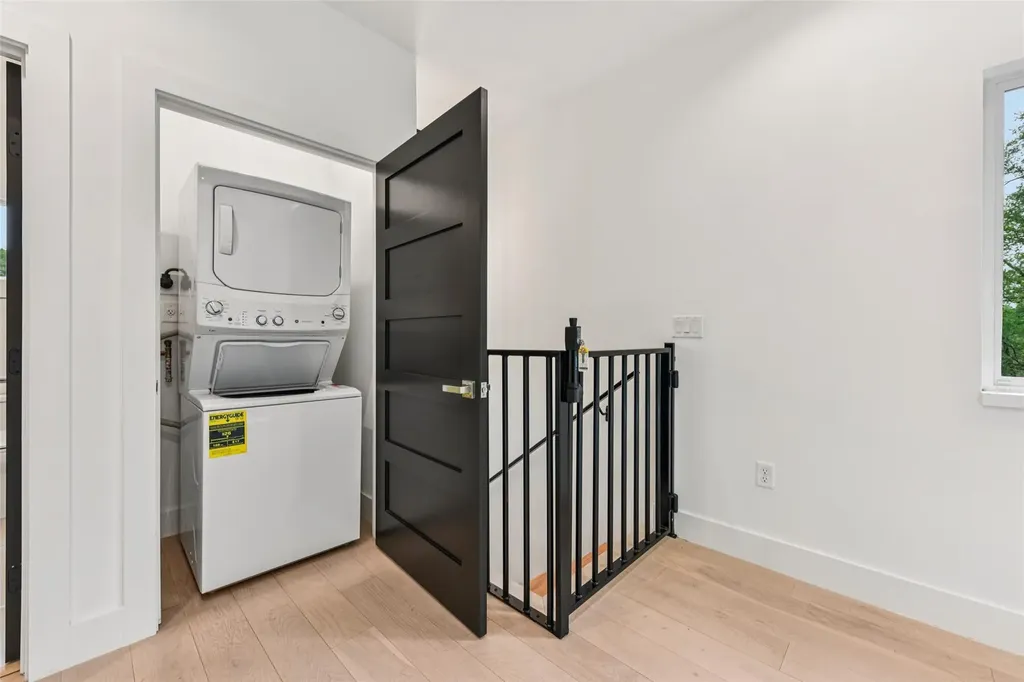 3607 Grant Unit #A Street Austin TX 78721