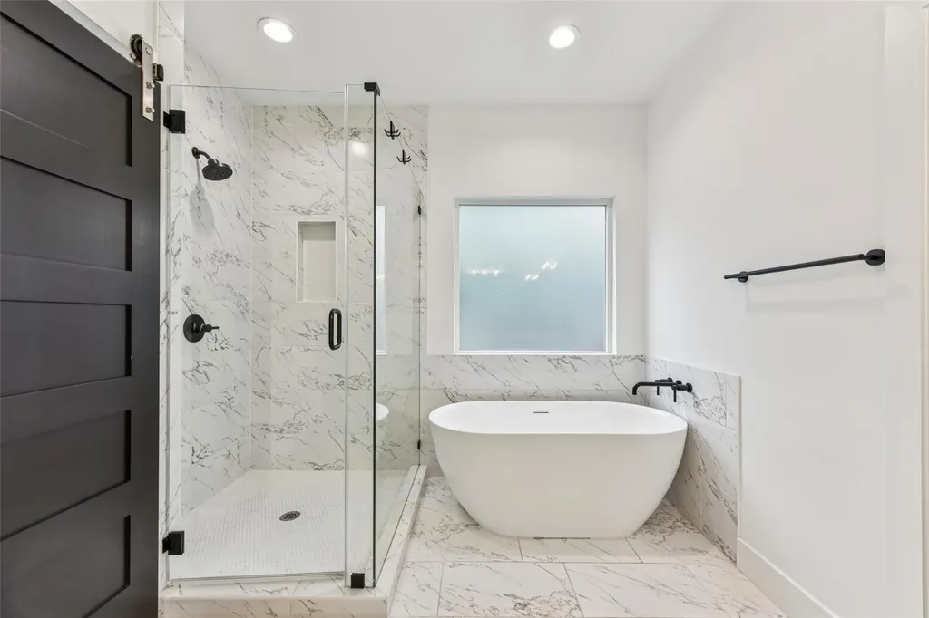 3607 Grant Unit #A Street Austin TX 78721