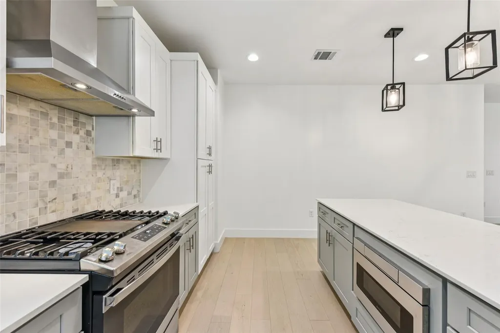 3607 Grant Unit #A Street Austin TX 78721