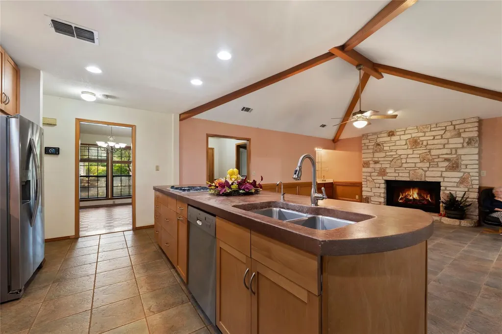 3805 Carmel Drive Round Rock TX 78681