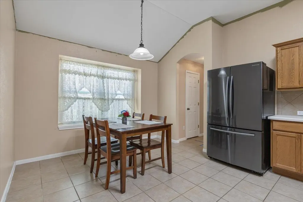 1553 Amberwood Loop Kyle TX 78640
