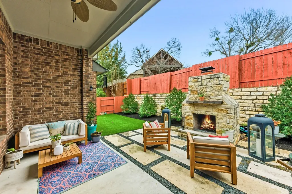 5425 Cherokee Draw Road Austin TX 78738