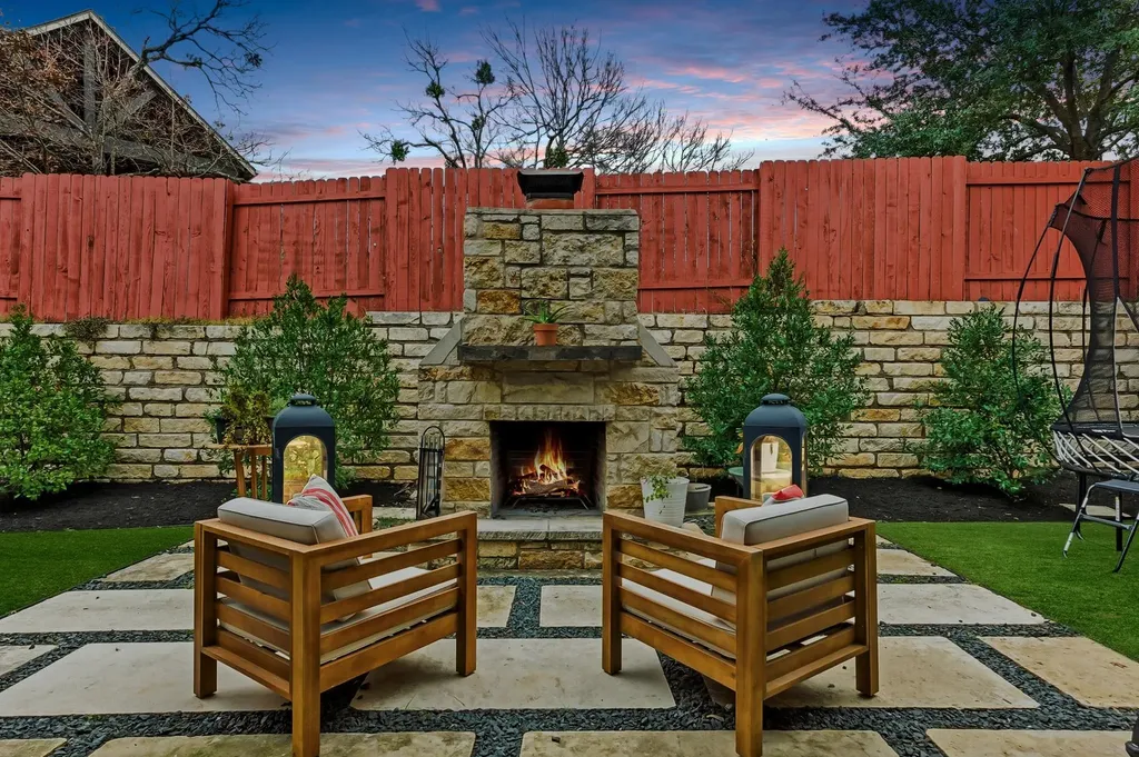 5425 Cherokee Draw Road Austin TX 78738