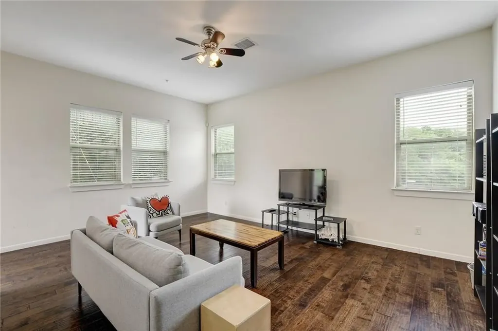 2708 San Pedro Street Austin TX 78705