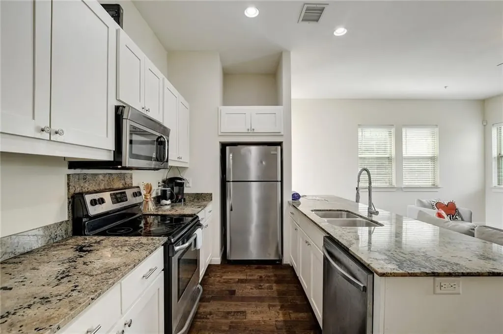 2708 San Pedro Street Austin TX 78705