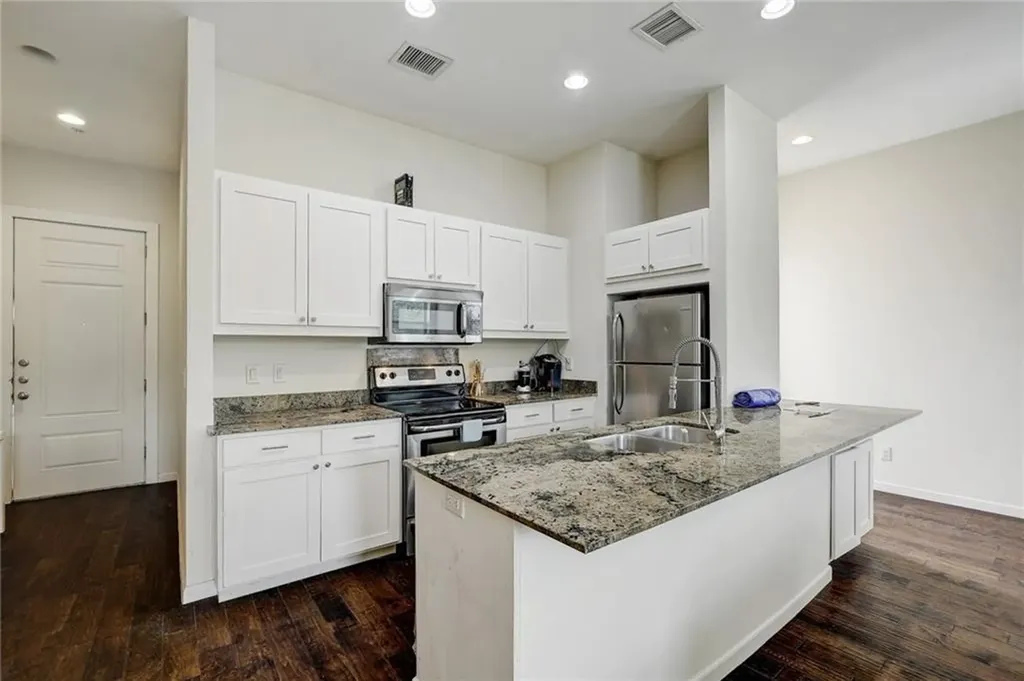 2708 San Pedro Street Austin TX 78705