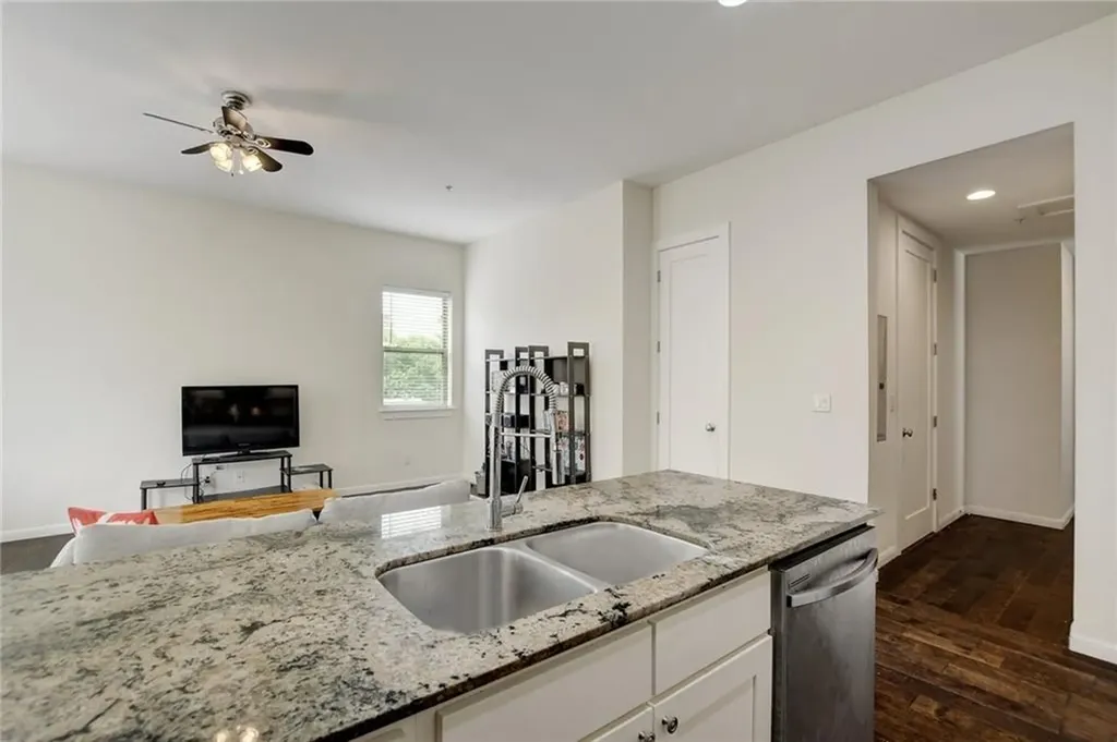 2708 San Pedro Street Austin TX 78705