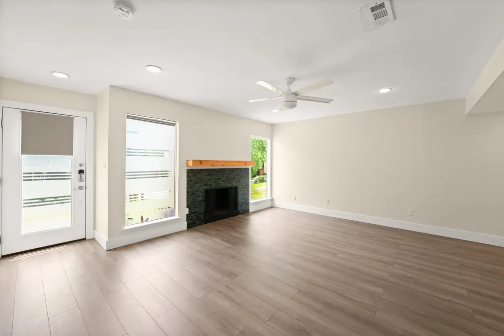 6410 Chimney Creek Circle Austin TX 78723