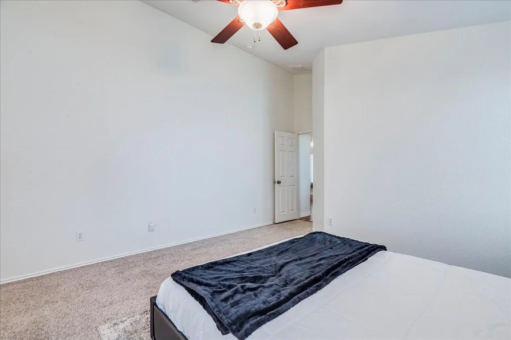 2912 Lynnbrook Drive Austin TX 78748