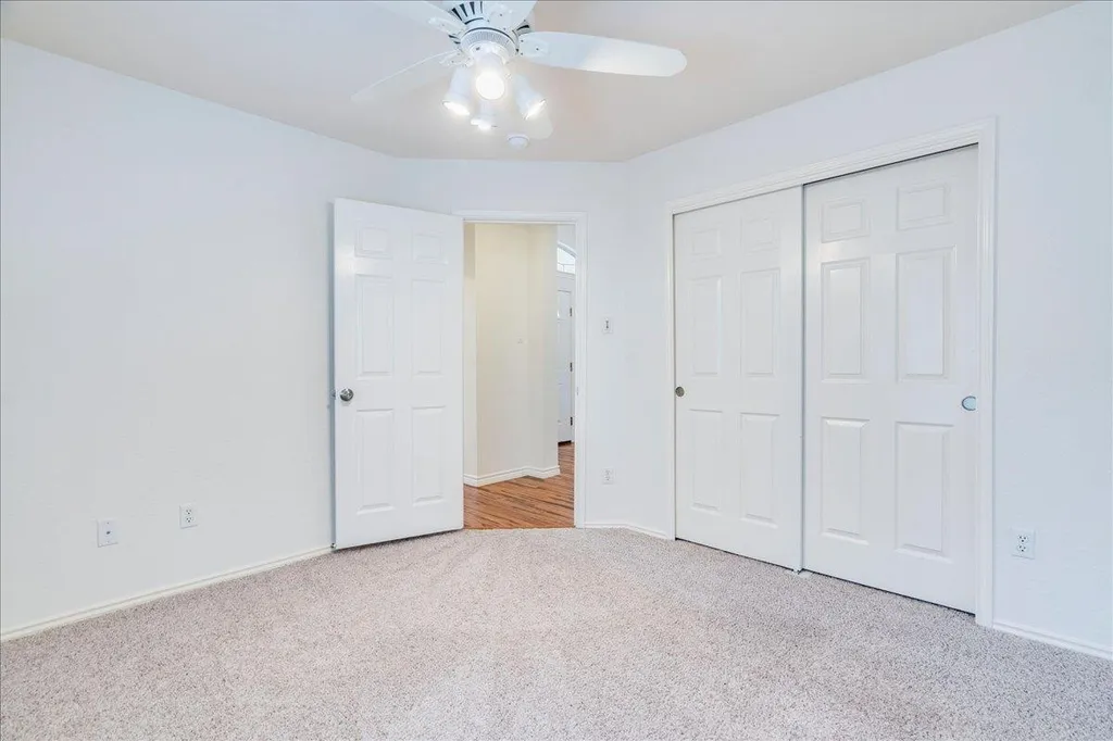 2912 Lynnbrook Drive Austin TX 78748