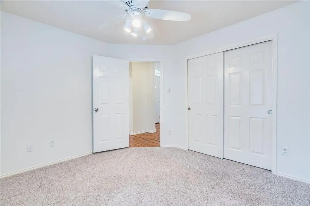 2912 Lynnbrook Drive Austin TX 78748