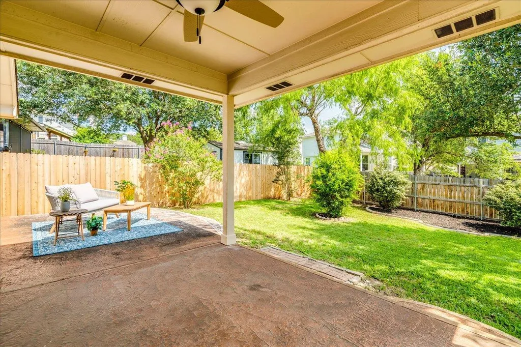 2912 Lynnbrook Drive Austin TX 78748