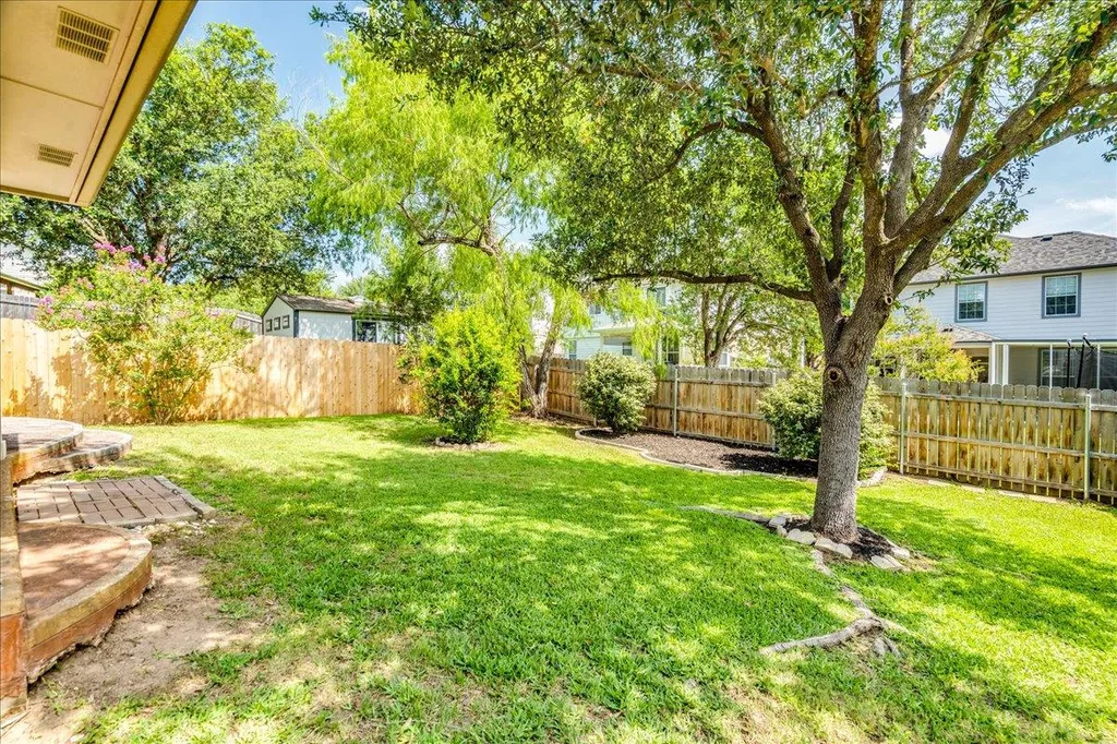 2912 Lynnbrook Drive Austin TX 78748