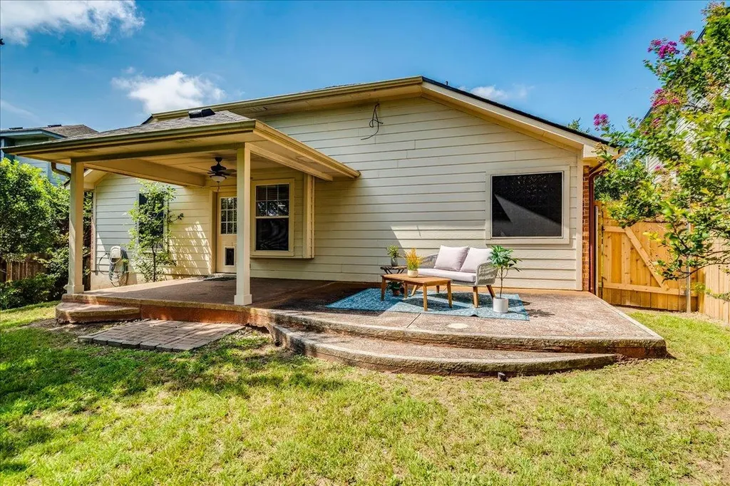 2912 Lynnbrook Drive Austin TX 78748